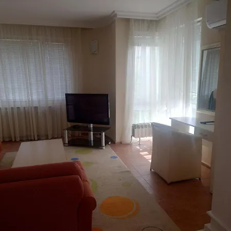 Zora Hotel 3*