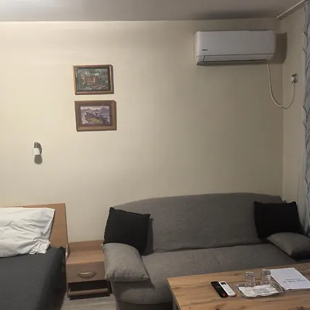 Zora Hotel 3*