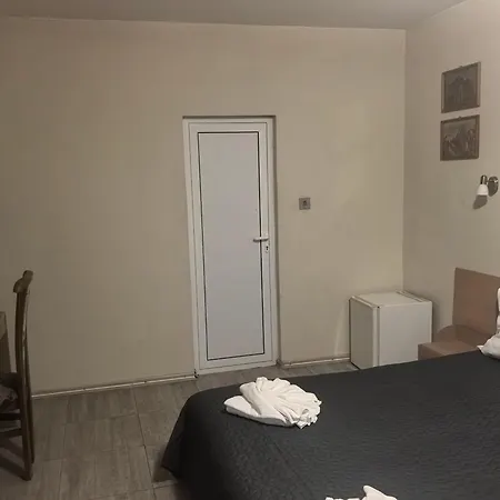 Hotel Zora 3*